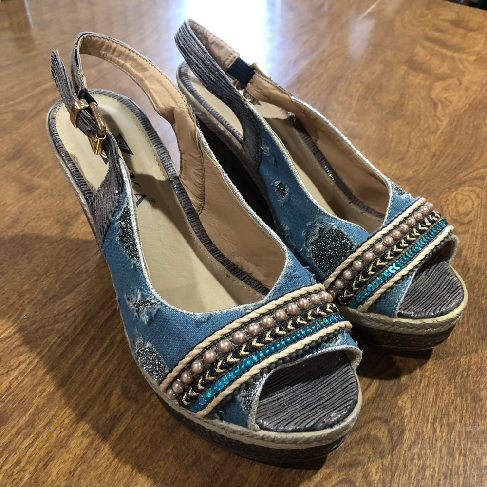 Zuka sling-back wedge sandals with 4” heel size 10